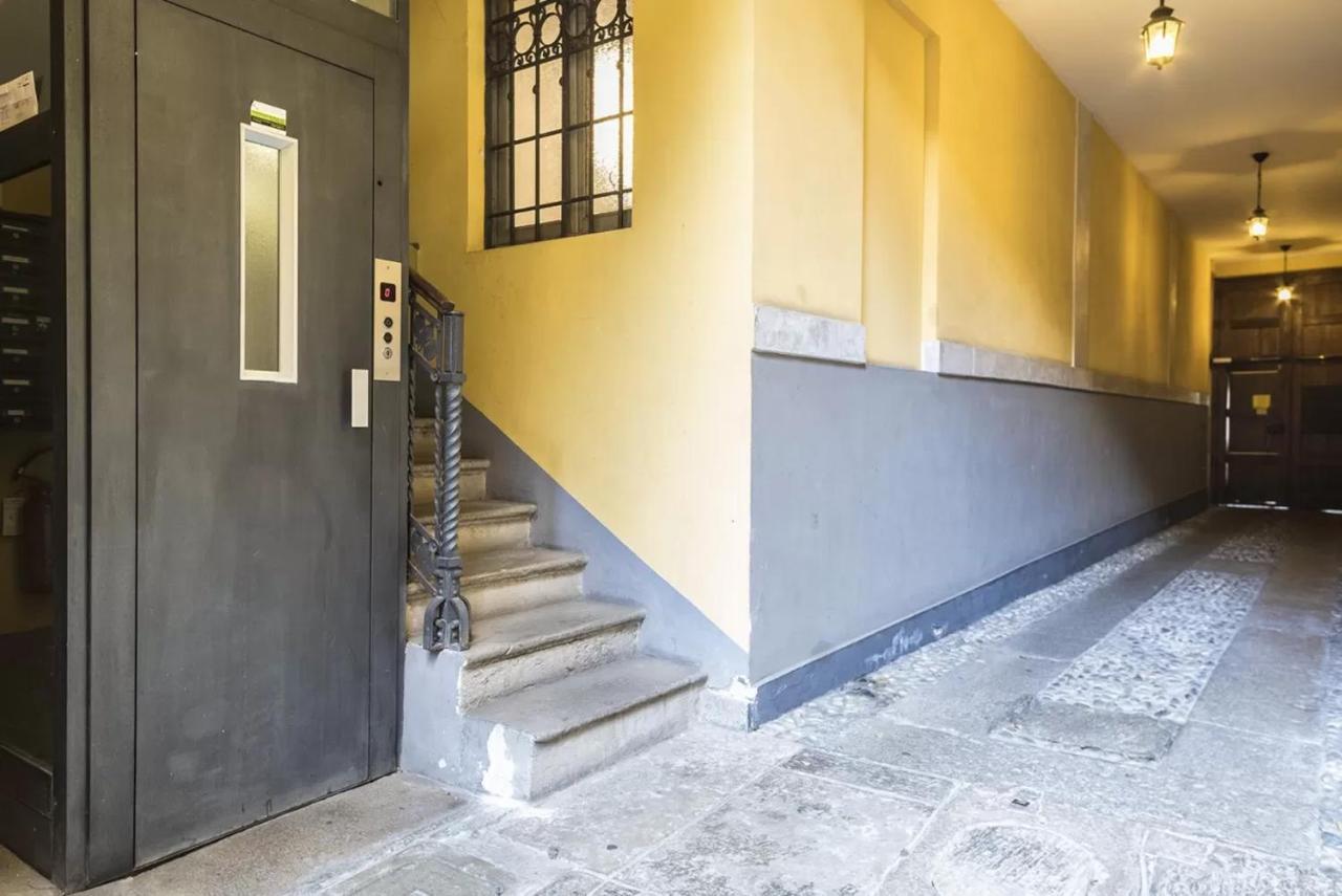 Appartement Porta Ticinese 24 à Milan Extérieur photo